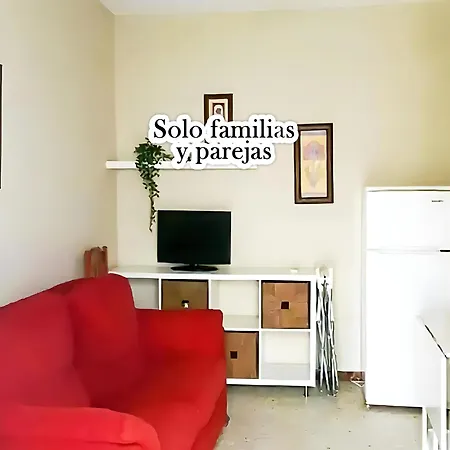 Apartamento Cerca De La Playa En Conil Apartment *